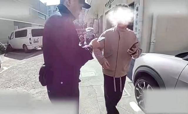 赶紧退<strong></p>
<p>小商品城股票</strong>!全群都是“气氛组” 只有你一人在“投资”