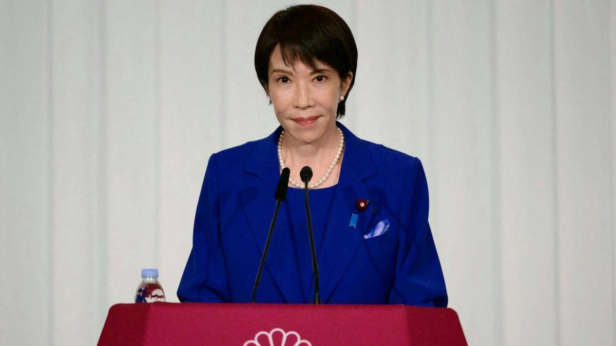 高市早苗不断挑衅<strong></p>
<p>小商品城股票</strong>,我国却主动邀请访华?其实是解放军对实力自信