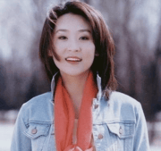 考古｜苗圃被称内娱无代餐！巅峰期隐退嫁大19岁富商<strong></p>
<p>小商品城股票</strong>，如今儿女双全成人生赢家