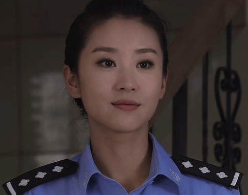 考古｜苗圃被称内娱无代餐！巅峰期隐退嫁大19岁富商<strong></p>
<p>小商品城股票</strong>，如今儿女双全成人生赢家