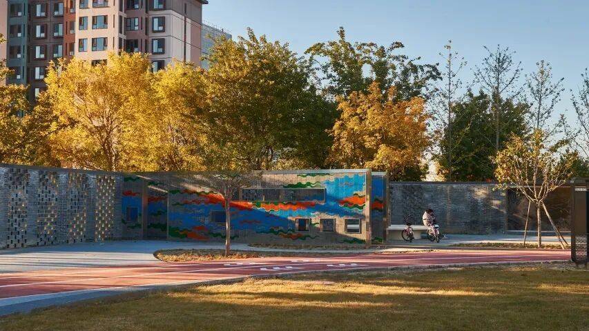 北京新添一个超美大公园<strong></p>
<p>小商品城股票</strong>！占地超300亩