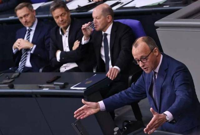 连续有两位国王访华<strong></p>
<p>小商品城股票</strong>，其中一位是建交以来首访，证明了什么？