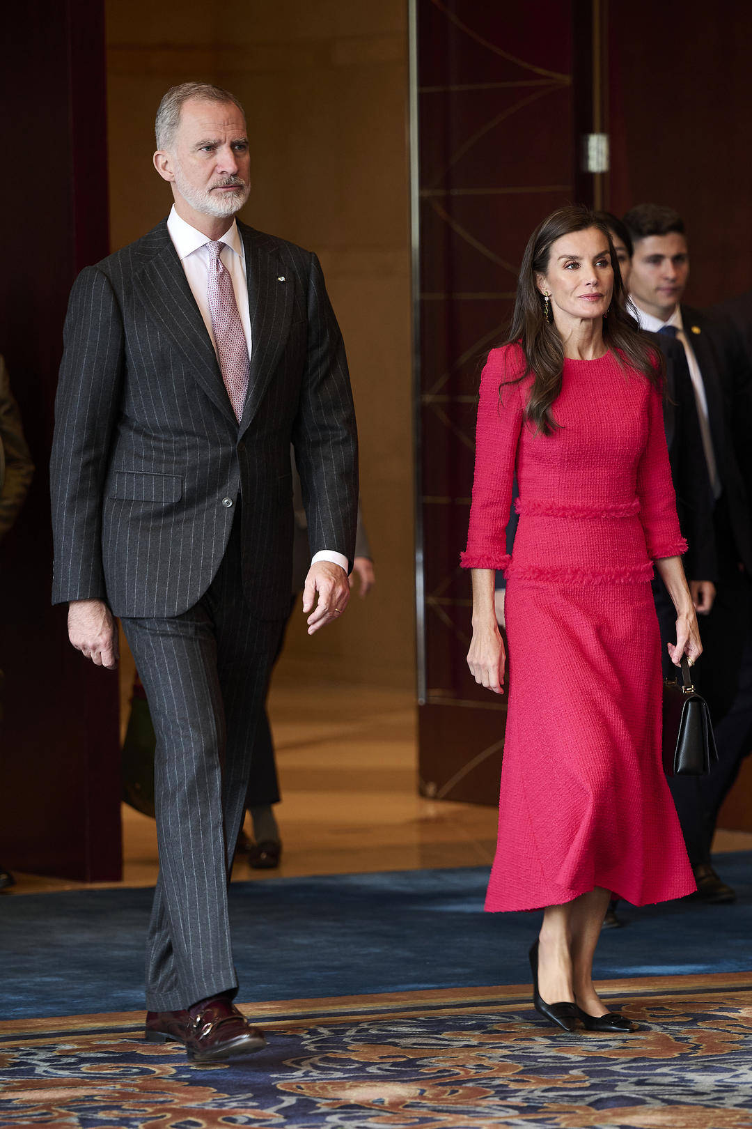 西班牙国王访华首站成都:从经贸到香茶<strong></p>
<p>兴业银行股票</strong>,释放哪些合作信号?