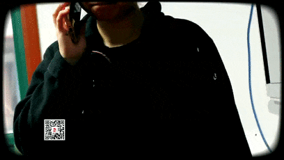 男子陈某到上海10天找5名女子陪玩<strong></p>
<p>山东黄金股票</strong>,展示厚厚一沓练功券自称“夜场老板”,骗吃骗喝住五星级酒店