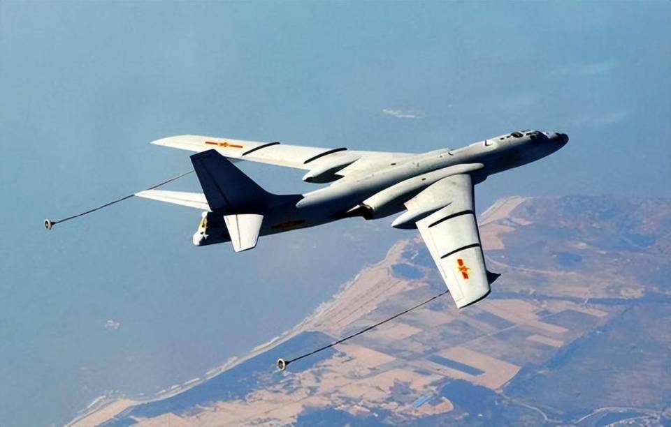 解放军出动多架轰炸机<strong></p>
<p>山东黄金股票</strong>，对菲律宾强硬表态