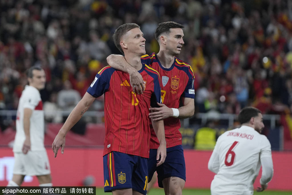 直通世界杯<strong></p>
<p>山东黄金股票</strong>!世预赛-奥尔莫破门 西班牙2-2土耳其