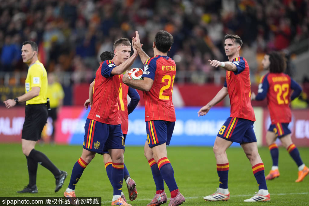 直通世界杯<strong></p>
<p>山东黄金股票</strong>!世预赛-奥尔莫破门 西班牙2-2土耳其