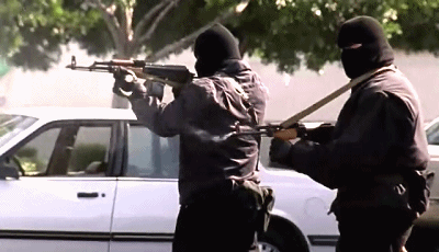 无间道?山西警察中队长抢运钞车<strong></p>
<p>中国电信股票</strong>,被同事百发子弹乱枪击毙