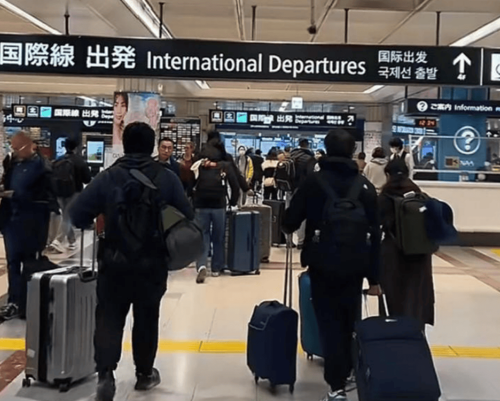 日本多次不宣而战<strong></p>
<p>格林美股票</strong>,中国不得不防,高市早苗沉默之际,国人紧急返华