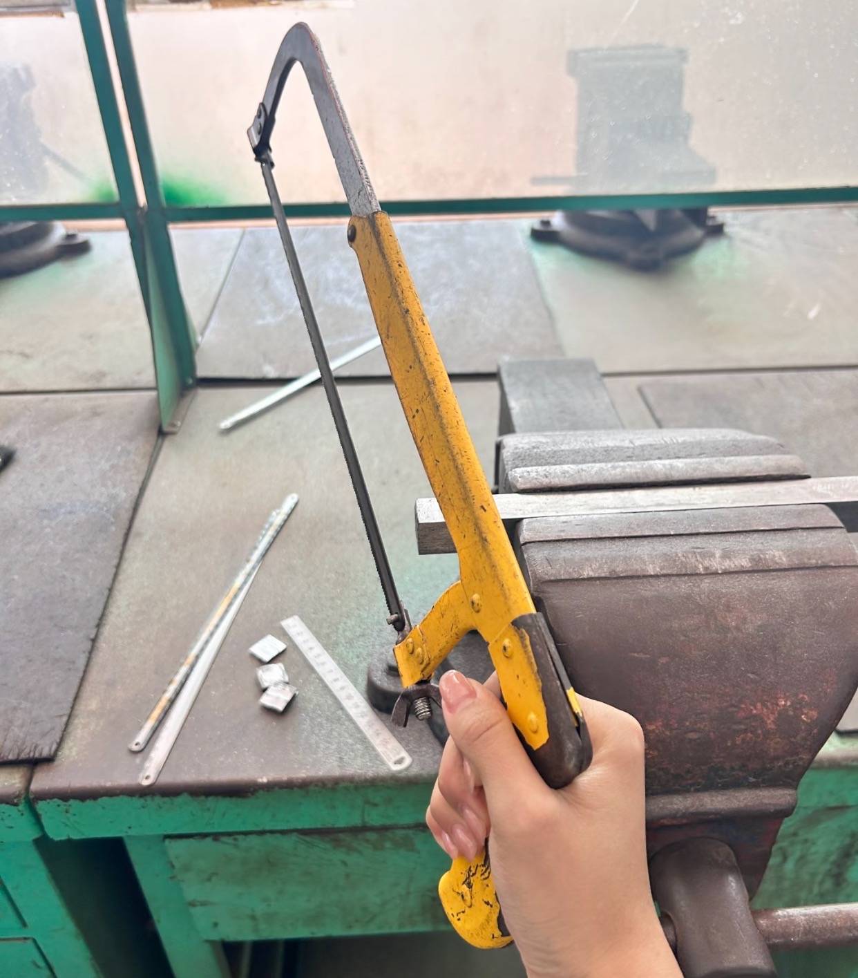 北大女生教职校<strong></p>
<p>格林美股票</strong>,被提醒别对学生太好