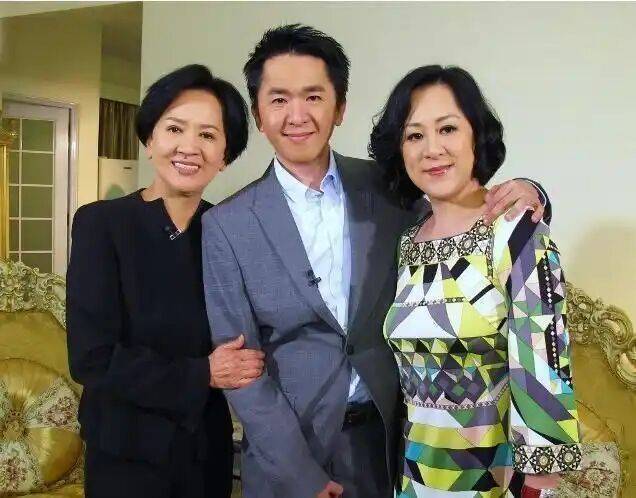 考古|港圈富二代曝被百名女星投怀送抱?交往3个女友雨露均沾<strong></p>
<p>格林美股票</strong>,他是现代韦小宝