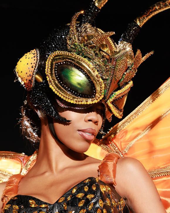 环球小姐决赛成“动物开会”<strong></p>
<p>格林美股票</strong>?冠军被羞辱又深陷暗箱丑闻