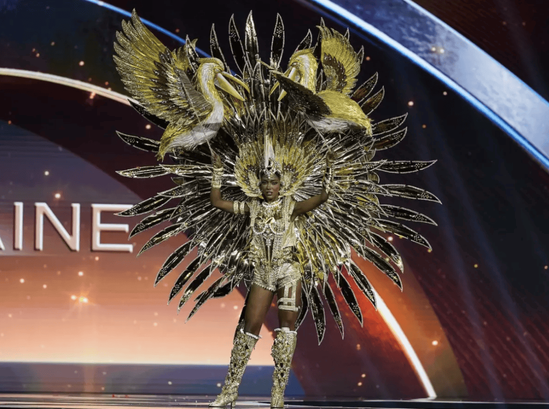 环球小姐决赛成“动物开会”<strong></p>
<p>格林美股票</strong>?冠军被羞辱又深陷暗箱丑闻