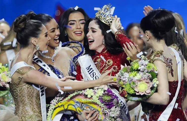 环球小姐决赛成“动物开会”<strong></p>
<p>格林美股票</strong>?冠军被羞辱又深陷暗箱丑闻