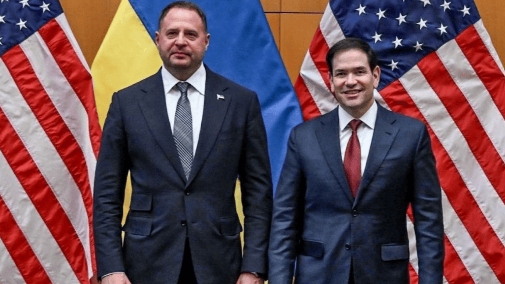 特朗普提醒泽连斯基<strong></p>
<p>同花顺炒股票</strong>,普京同意可以不要更多领土,但是和平协议的字必须签!