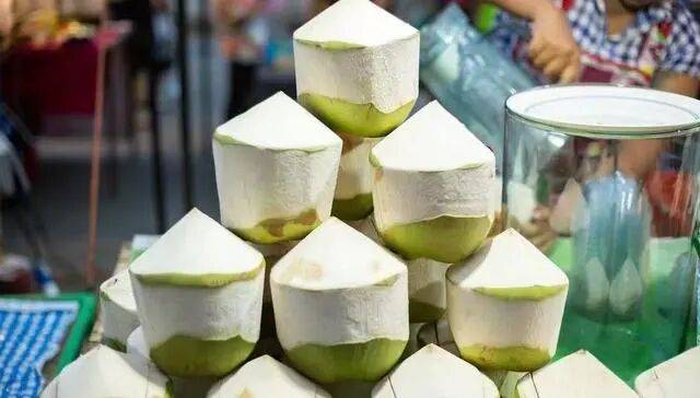 椰子水之外<strong></p>
<p>同花顺炒股票</strong>，大公司争夺40亿元生椰市场