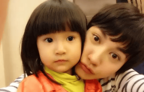 考古|杨雪女儿为妈妈拍站姐图<strong></p>
<p>同花顺炒股票</strong>,颜值重现“江玉燕”,最美反派还是个宝藏女神!