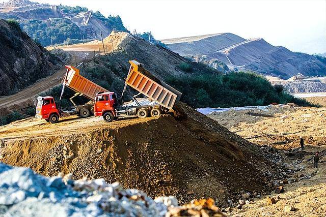 法国官宣马克龙访华<strong></p>
<p>铜陵有色股票</strong>,中方态度和两年前不同了