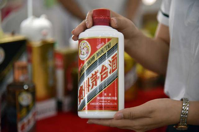 飞天茅台快逼近1499元<strong></p>
<p>铜陵有色股票</strong>了