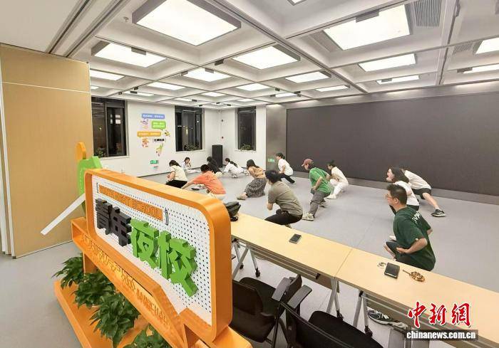 年均引进3万大学生<strong></p>
<p>舍得股票</strong>,浙江最年轻城区靠什么?