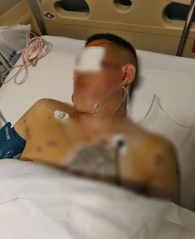 歹徒自制4把枪<strong></p>
<p>舍得股票</strong>,银行门口踩点抢劫