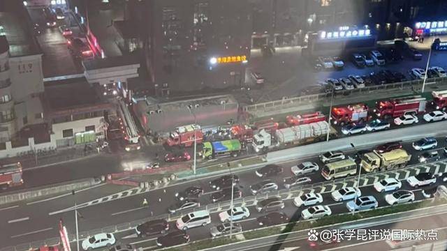 香港突发重灾！中央深夜下令之际<strong></p>
<p>舍得股票</strong>，特首李家超，收到周边多方致电