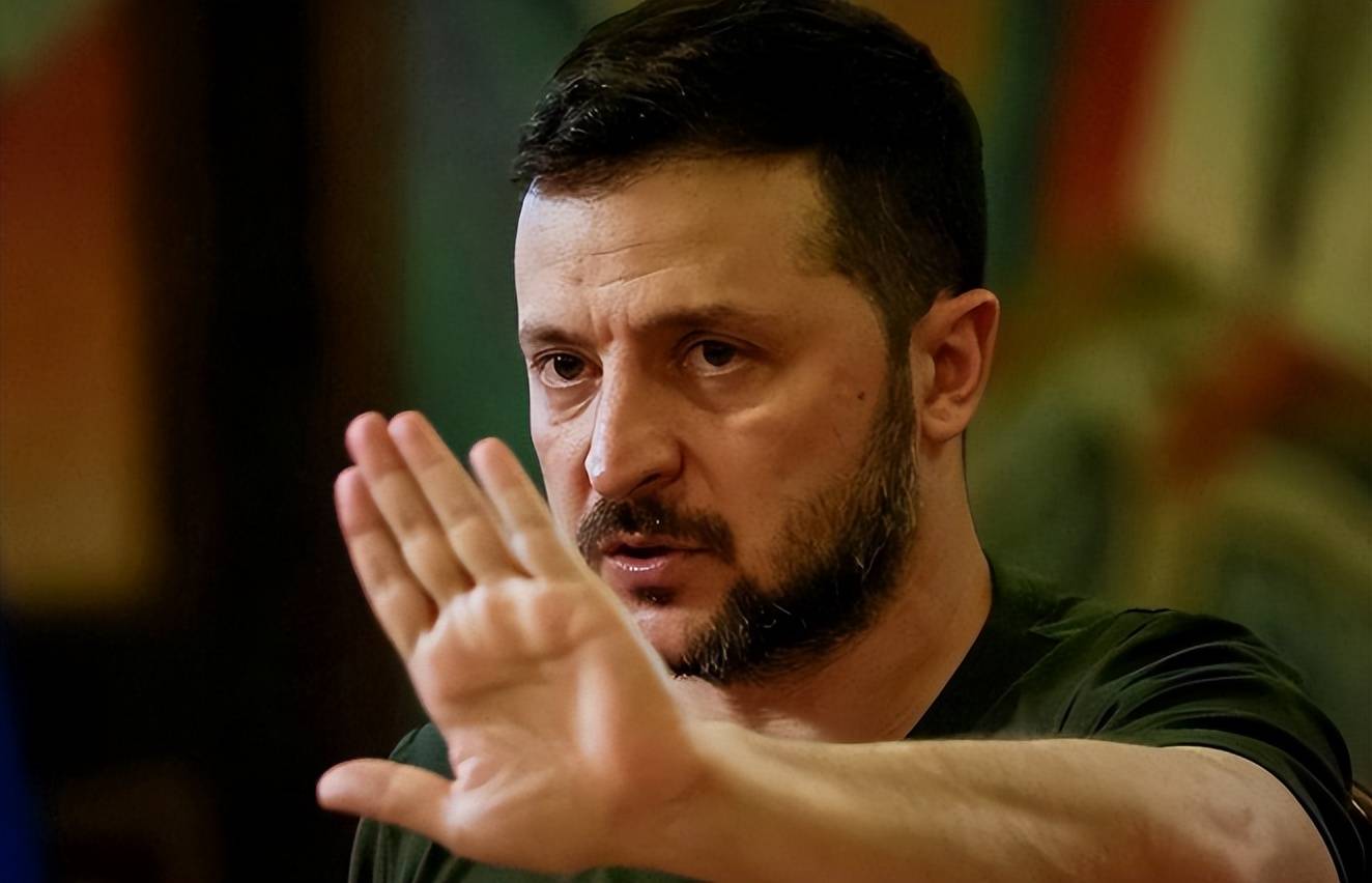 美国调解崩盘!12架轰炸机升空<strong></p>
<p>两面针股票</strong>,齐射120枚导弹,炸崩乌克兰电力,泽连斯基只剩下一条路可走