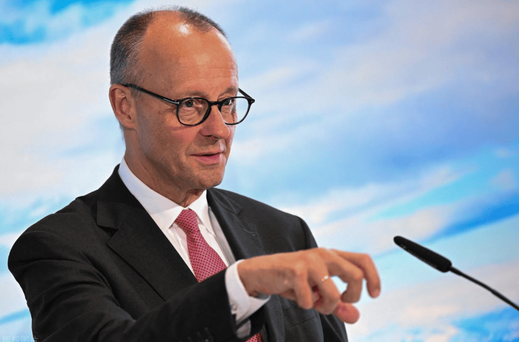 德国站队了!默茨宣布2大决定<strong></p>
<p>紫光国微股票</strong>,坚定捍卫以色列安全,成为美国伙伴