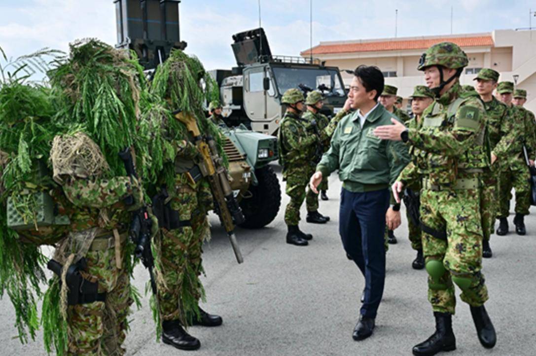 拖了40天<strong></p>
<p>海南航空股票</strong>，高市早苗对中国统一方式，首次作出回应，中方：日本没资格置喙！