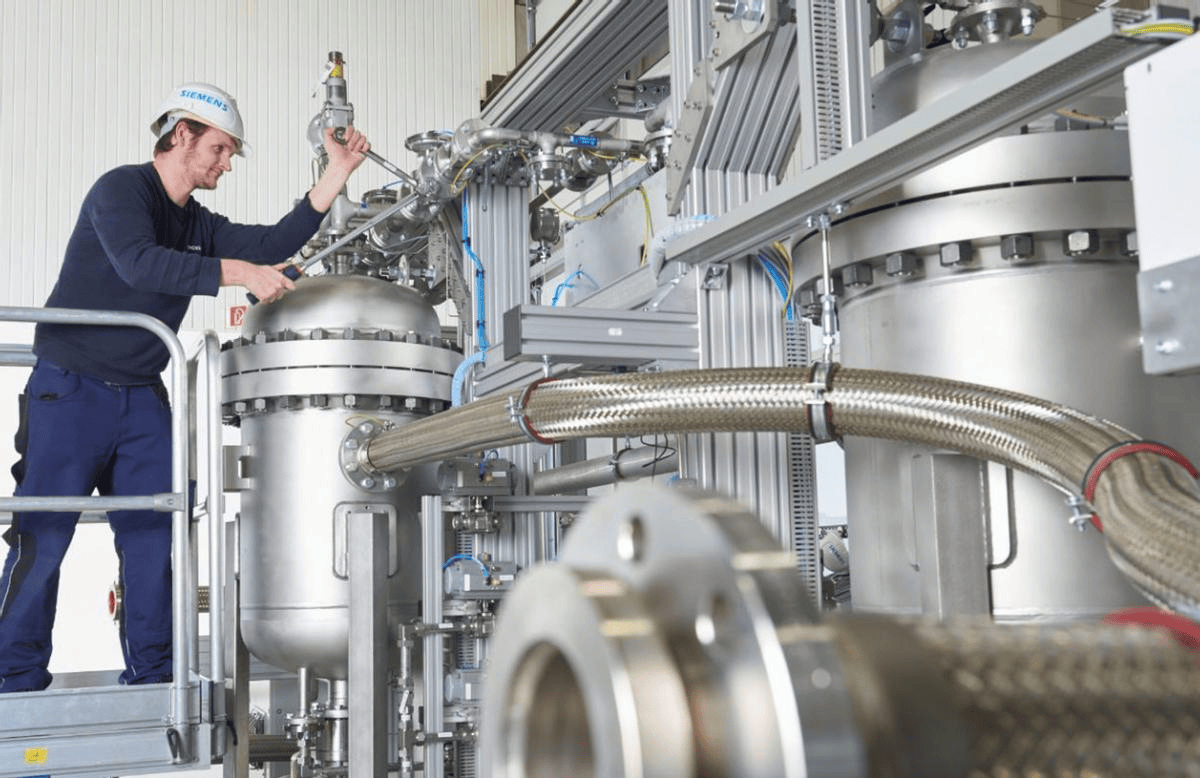 中德“离婚”已成定局？德国代表团访华从北走到南<strong></p>
<p>海南航空股票</strong>，只求中国伸手相助