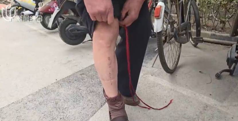 太夸张！上海人比比谁家楼下井盖多！有人家门口100个<strong></p>
<p>芯片股票</strong>，“走路难！到处都像贴膏药”...