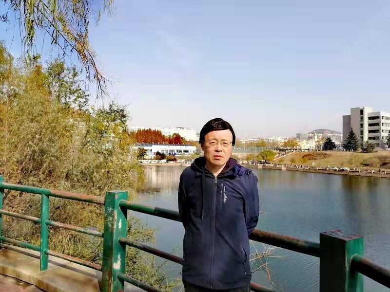 青岛大学教授王金胜突发疾病去世<strong></p>
<p>中石油股票</strong>，年仅53岁，入选知网全国高被引学者Top1%