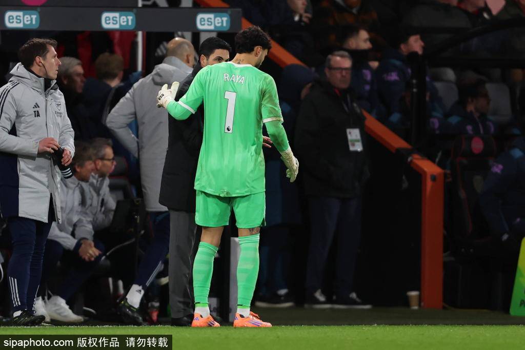 英超焦点战：阿森纳为何未能拿下利物浦？教练直言：缺少关键时刻<strong></p>
<p>有研新材股票</strong>！